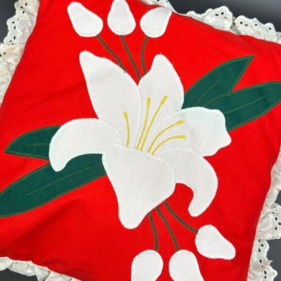 Vintage Throw Pillow Floral Handmade Red White Lace Calla Lily Flower Retro - Picture 1 of 9